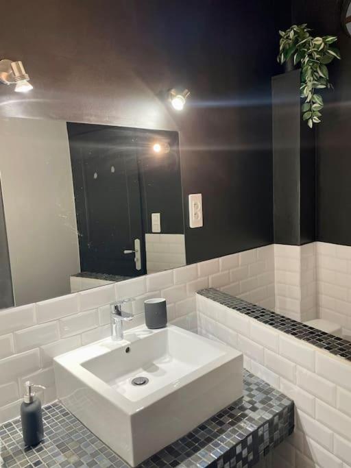 Appartement Renove De Caractere/ Parking Prive Saint-Rémy-de-Provence 외부 사진